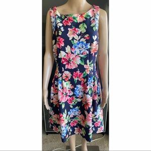 Vince Camuto floral dress size 14